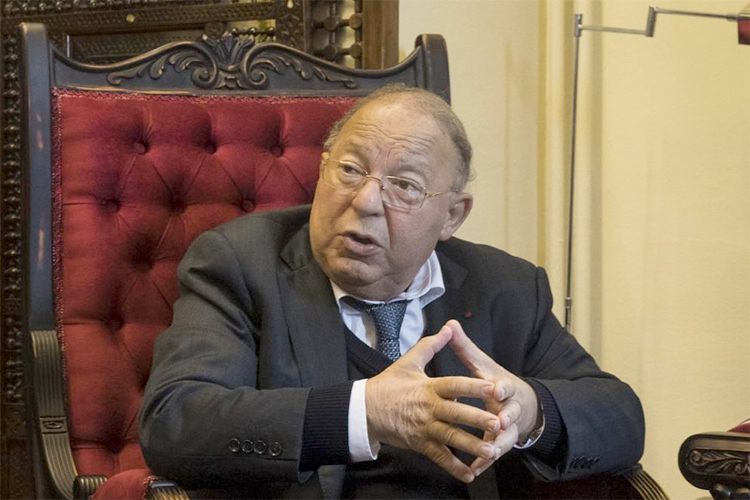 French Endowment Associations Call On Dalil Boubakeur To Continue His Mission