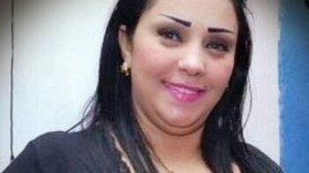 الشابة دليلة رفقة فنان مغربي يدعوان إلى فتح الحدود