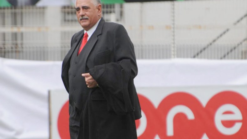 أنجيليسكو يستقيل من تدريب شبيبة الشراڤة