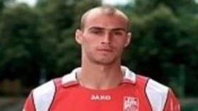 الألماني دانيال بروكنر يأمل في اللعب للمنتخب الجزائري