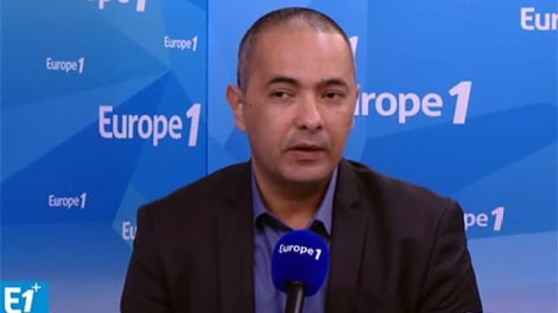 كمال داود: روايتي في الجزائر لا تتجاوز 5 أورو بينما توزّع كتب الجهاد مجّانا!