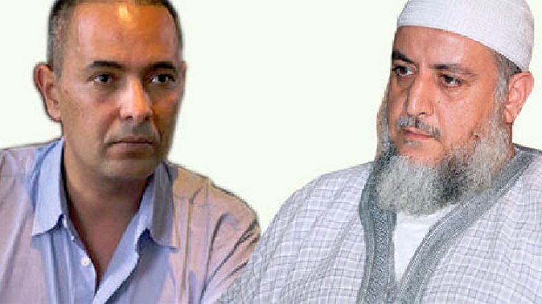 كتاب وحقوقيون ينظمون وقفة احتجاجية تضامنا مع الكاتب كمال داود بوهران