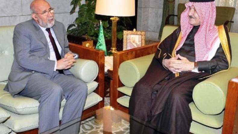 خط للنقل البحري التجاري والمدني بين الجزائر والسعودية