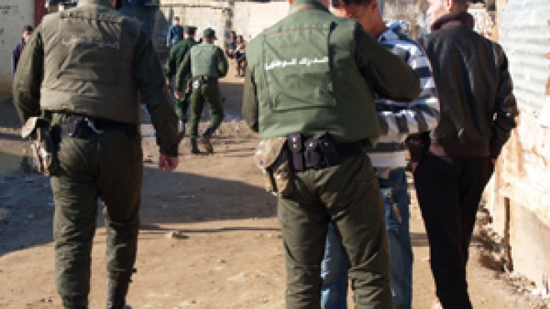 إحباط تجنيد 200 بطال لتفجير مقرات حكومية ورسمية