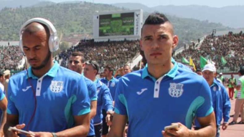 الموريتاني ديسلي المفاجأة.. وعماني يرفض تسريح درفلو