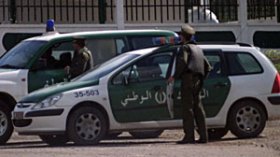 حصيلة رسمية : مقتل 20 شخصا بينهم 18 دركيا ومدنيان