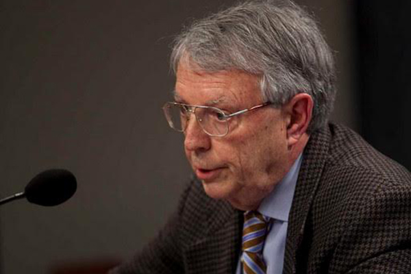 David Ottaway: «L’annulation de l’accord sur le nucléaire avec l’Iran mènera à une confrontation militaire»