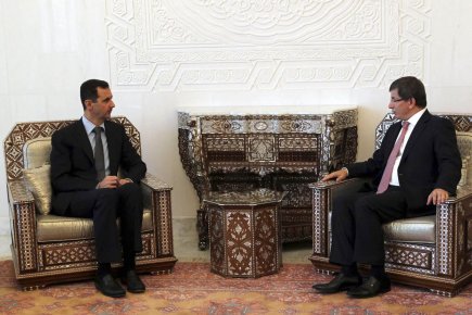 La Turquie condamne les attaques contre des opposants en Syrie