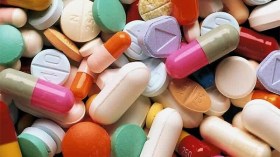 توقيف أجنبيين بتونس بتهمة تهريب الأدوية إلى الجزائر