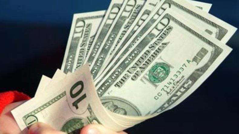 تقارير سرية لمصالح الضرائب والجمارك حول الفساد والثراء المشبوه