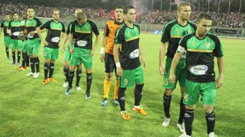 تحضيرات شباب قسنطينة تستقطب مئات الأنصار في تونس