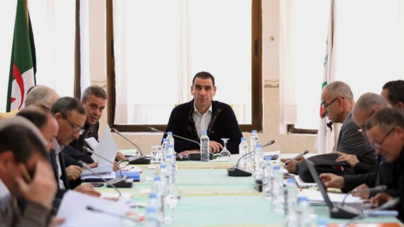 الفيفا تُحذّر زطشي وزملاءه عبر العالم مِن الفساد