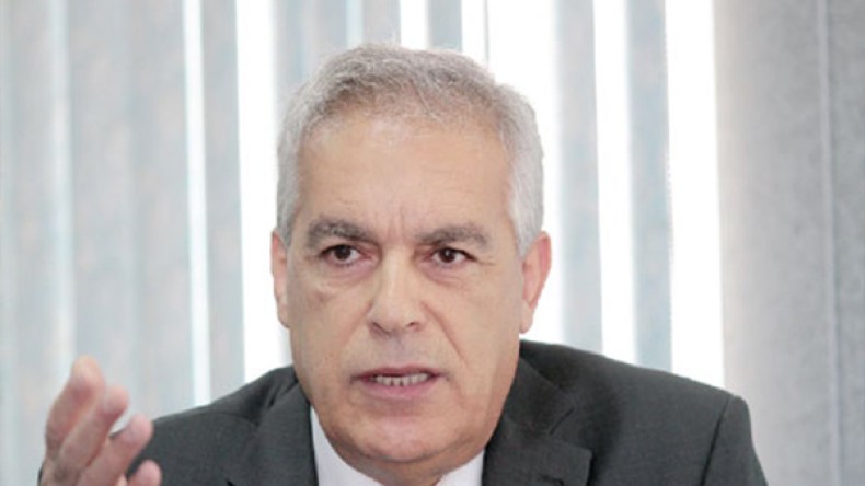 إذاعة “الطريق السيار” قريبا حيز الخدمة