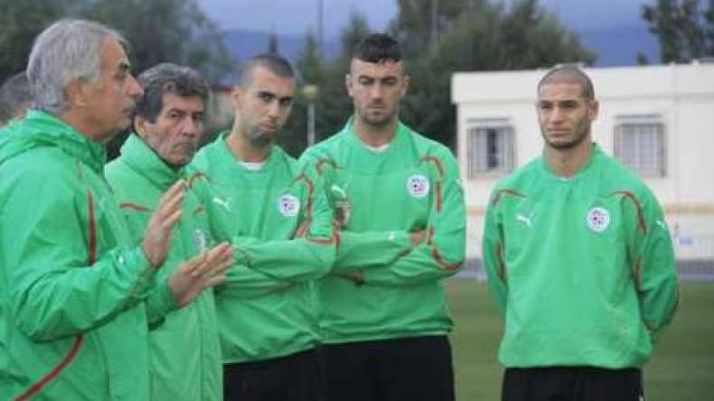 خليلوزيتش يعفي قديورة من التدريبات