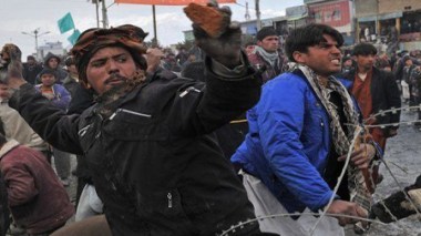 Corans brûlés: une haute autorité religieuse afghane veut un procès public