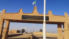 الجزائر تفتح المعابر الحدودية الجنوبية أمام حركة البضائع