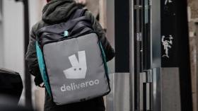 Un algérien refuse de servir les juifs: Darmanin décide de l’expulser