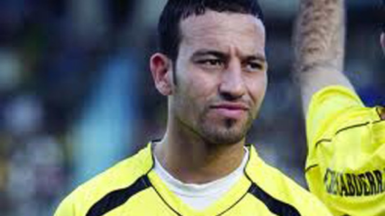 دمو يغيب رسميا عن لقاء الحراش  ضد بلوزداد