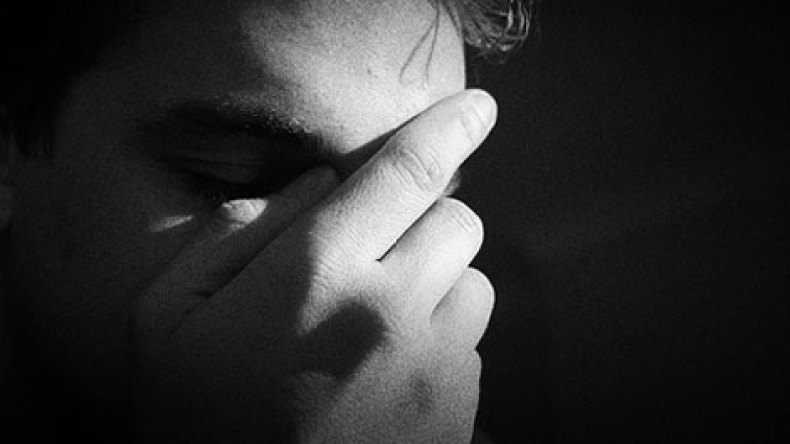 أنا سر والدي الدفين فهل أفضحه لأشفي غليلي؟