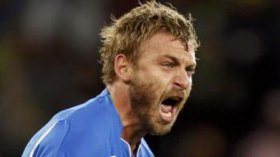 إصابة  دي  روسي  وأباتي  تثير  الرعب  في  منتخب  إيطاليا