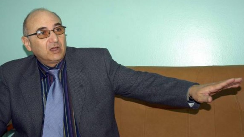 عزيز درواز: سنتأهل إلى الدور الثاني وأرشح الدانمارك وكرواتيا للتويج باللقب