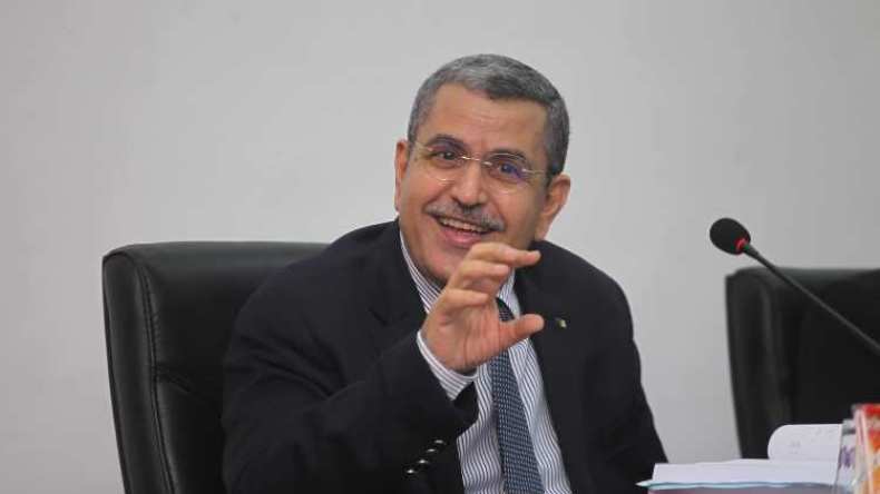 عبد العزيز جراد يرد على باحث أردني حذر الجزائر من المد الصهيوني