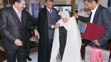 “Echorouk pays vibrant tribute to Hafid Djerradji with focus of attention beingâ€¦ his mother”