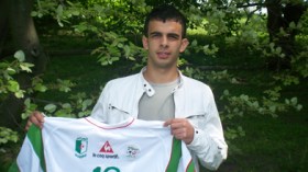 ‮الجزائري‮ ‬سامي‮ ‬دراس‮ ‬لاعب‮ ‬سيينا‮ ‬الايطالي‮ ‬للشروق: تكونت‮ ‬مع‮ ‬بن‮ ‬زيمة‮ ‬وتوتي‮ ‬حرمني‮ ‬من‮ ‬اللعب‮ ‬في‮ ‬روما