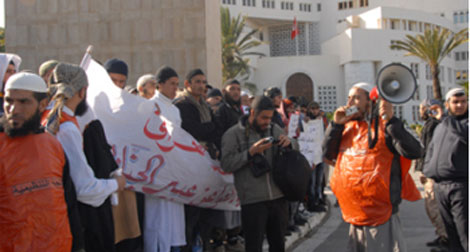 Tunisie: des salafistes au secours des familles de Tunisiens détenus en Irak