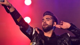 منع المغني الفرنسي كيندجي جيراك من دخول الجزائر!