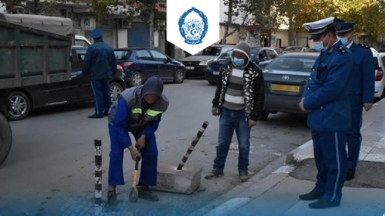 الشرطة تباشر حملة لتحرير الأرصفة عبر المدن