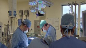 استعادة ألماسة ضخمة من أمعاء صينية سرقتها