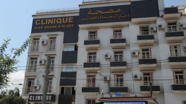 La grève des médecins donne la part belle au privé