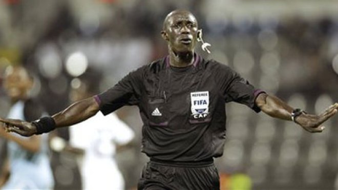 الحكم السنيغالي بادارا دياتا نذير شؤم على المنتخب الوطني