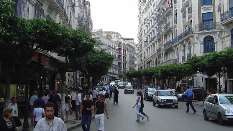 حتى لا نُكسى لباس الجوع والخوف