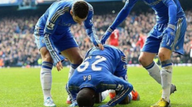 عندما يفرض سجود ديمبا با احترام نجوم تشيلسي