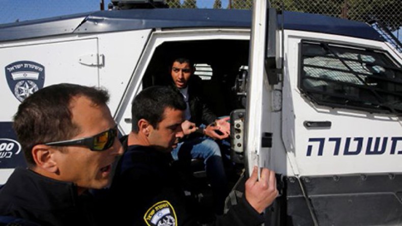 رشق دبلوماسيين أميركيين بالحجارة في الضفة الغربية