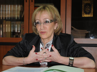 La directrice de l’hôpital « Parnet » à Echorouk : « Nous manquons terriblement de médicaments anticancéreux »