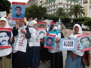 Tunisie : les familles des disparus algériens demandent des comptes