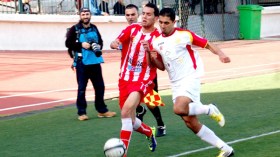 الرابطة المحترفة الثانية: الرائد والوصيف في مهمة معقدة