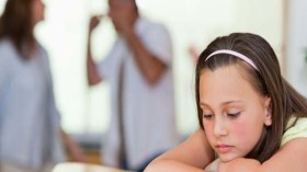 أبنائي يرفضون طلاقي من أبيهم