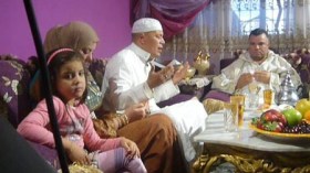 المنشد جلول يعتزل الفن بعد خضوعه لعملية جراحية