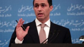 جمال مبارك رصد مليون جنيه لرفع صورته في مباراة الجزائر ومصر