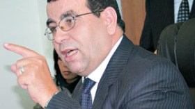 جعبوب يهدّد بمعاقبة التجار المخالفين لشروط النظافة