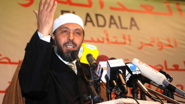 نزيف داخل بيت الشيخ جاب الله
