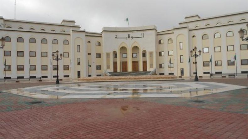 عشرات “القنابل الموقوتة” على مكتب الوالي الجديد للجلفة