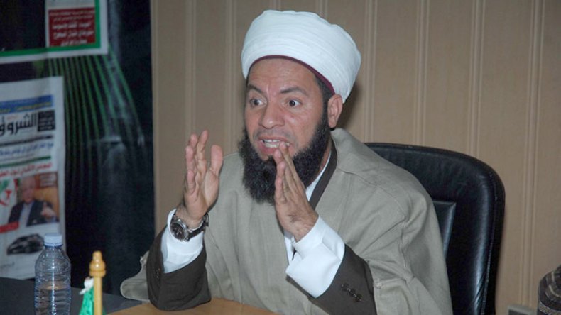 الأئمة يهددون بالإحتجاج أمام قصر الحكومة