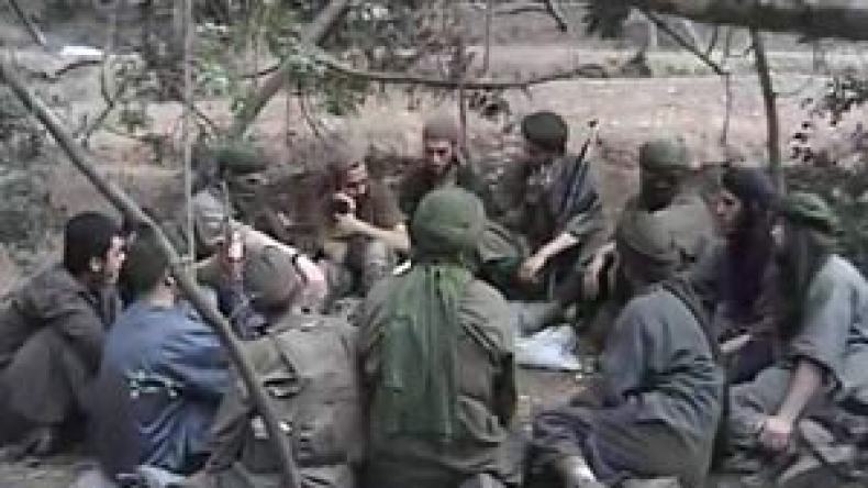 “الجماعة السلفية” جمعت أموالا  لتسليح عناصرها في السجون الفرنسية