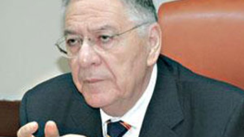 طائرات المساعدة الجزائرية لـ”غزة” تنتظر الضوء الأخضر من مطارات مصر