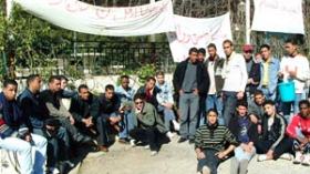 المجاعة تهدد الأحياء الجامعية